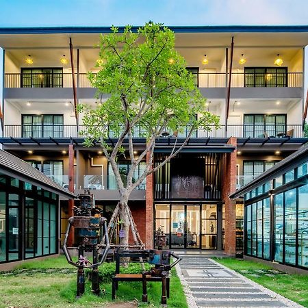 Momo Hotel Čiang Mai Exteriér fotografie